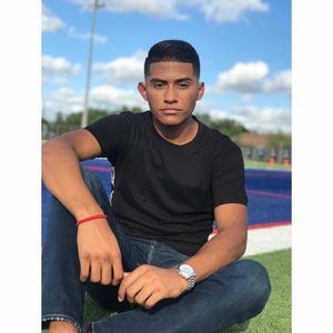 Meet your Posher, Leonel